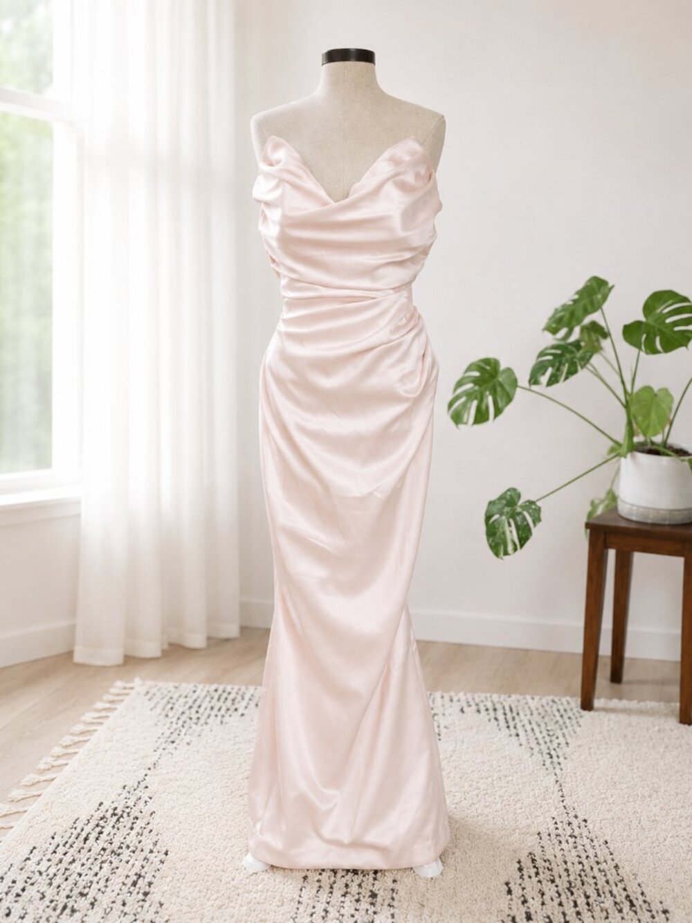 House of CB Fleur Blush sweetheart-neckline fishtail-hem woven maxi dress